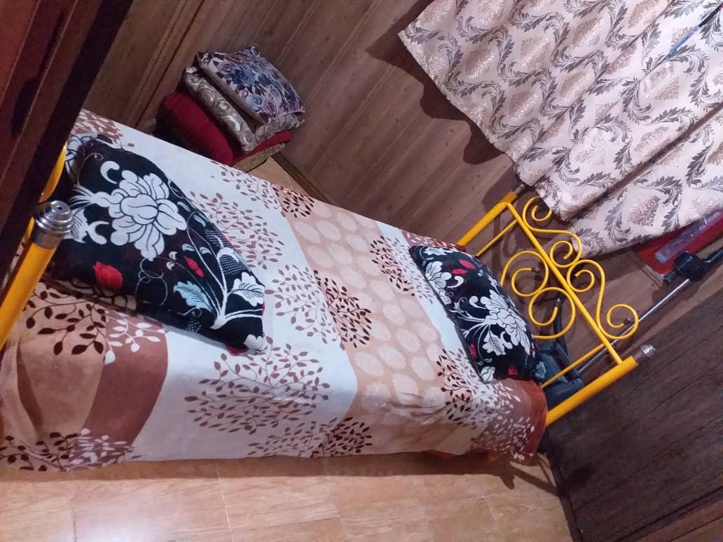 ویلا باغ بهادران با استخر سرپوشیده