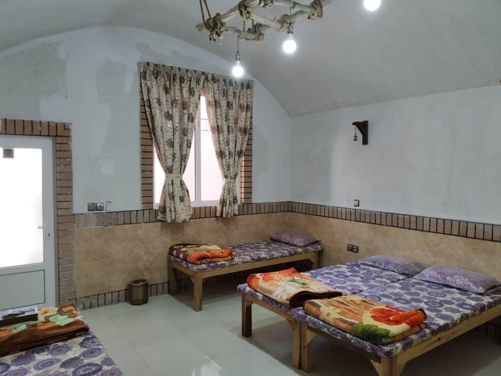 بوم گردی ستاره شب های کویر آران و بیدگل