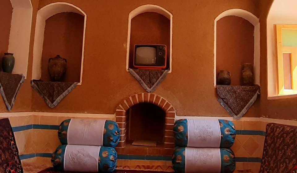 اجاره اقامتگاه بوم گردی ننه کلثوم در ابوزید آباد