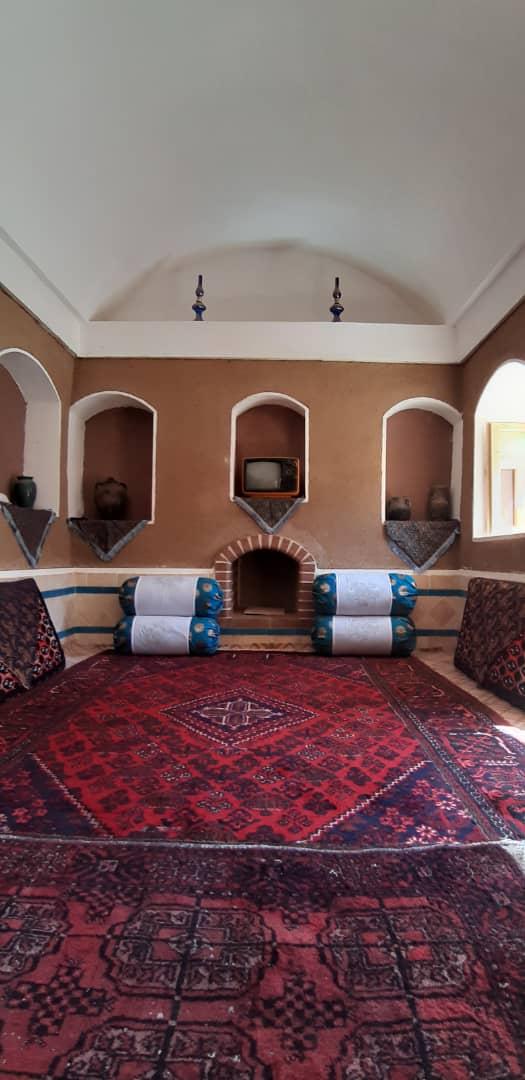 اجاره اقامتگاه بوم گردی ننه کلثوم در ابوزید آباد
