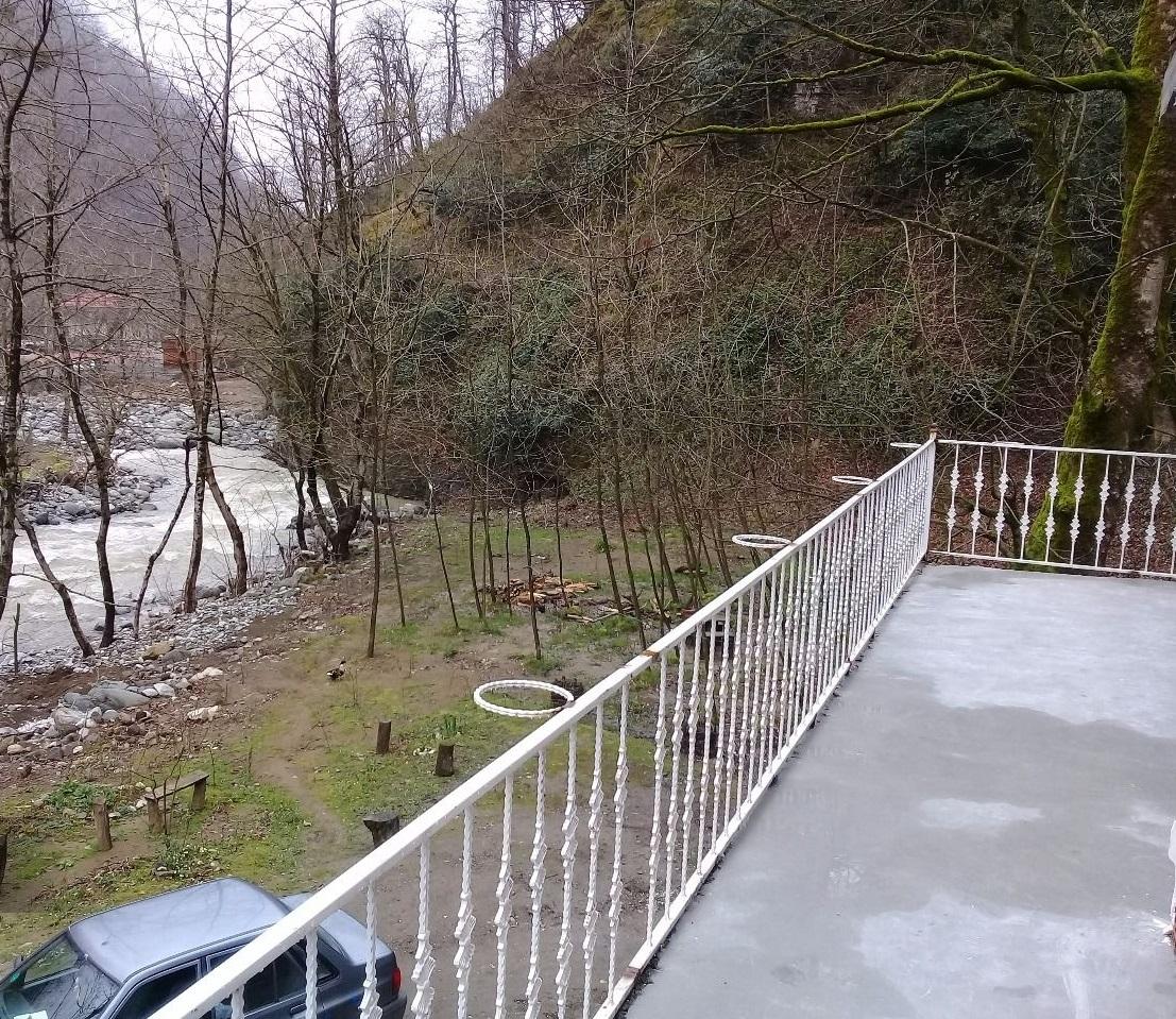 ویلا جنگلی لب رودخونه در اسالم3خواب تراس دار