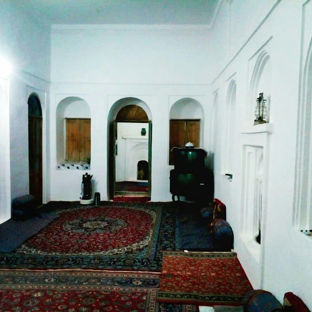 اقامتگاه بوم گردی خانه محمدخان آباده