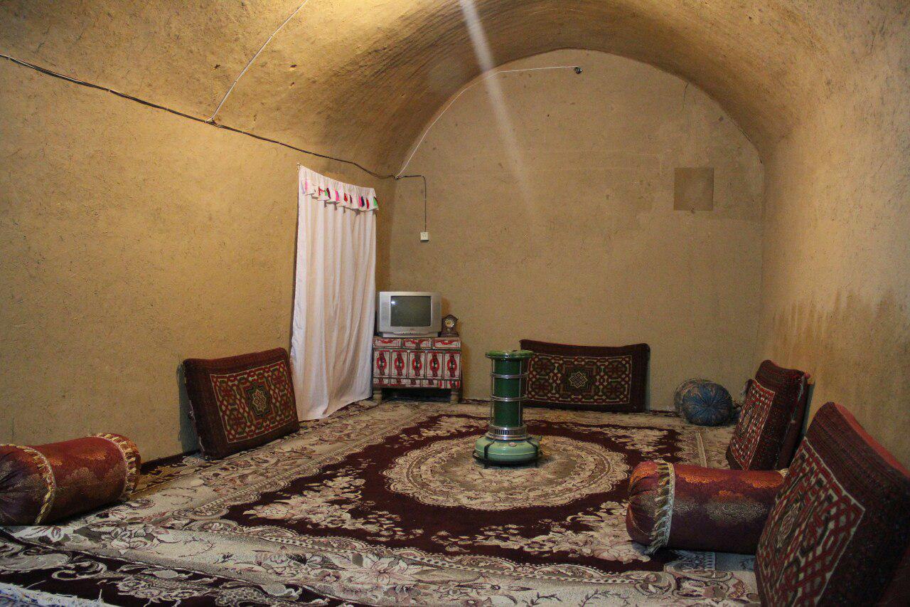 اجاره اقامتگاه بوم گردی مش ماشالا در مرودشت