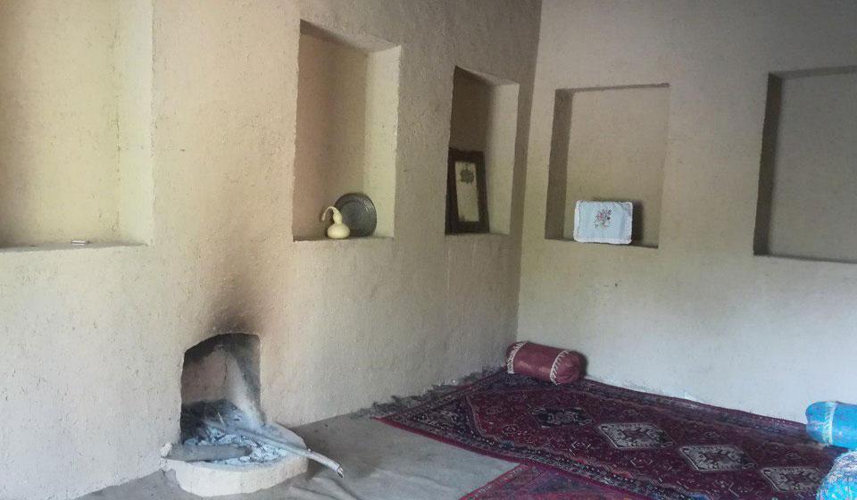 اجاره اقامتگاه بوم گردی مش ماشالا در مرودشت