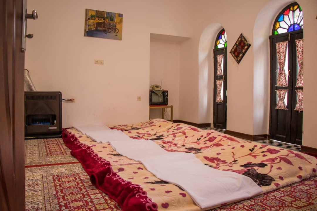 رزرو اقامتگاه بوم گردی ترنجستان در شیراز