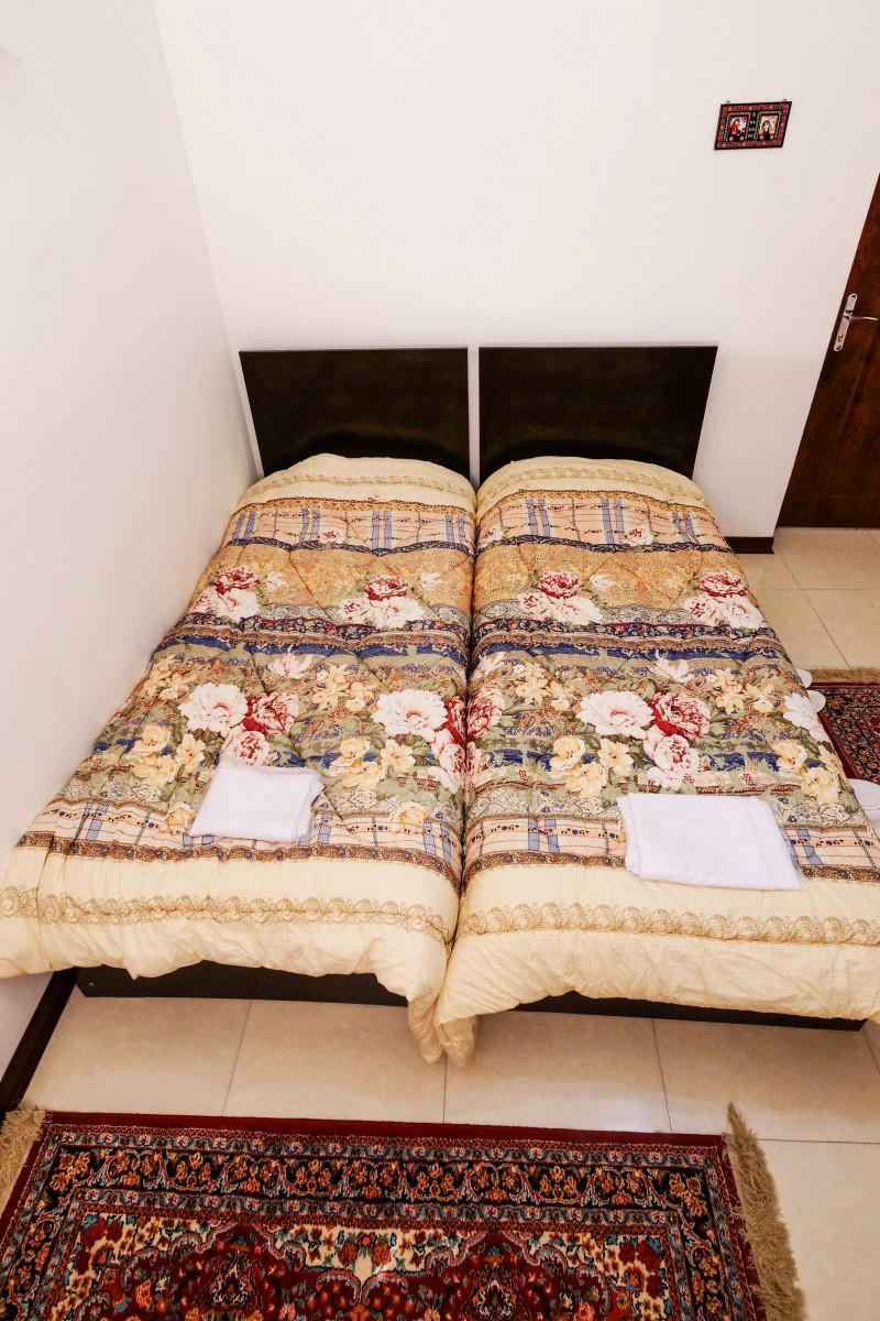 رزرو اقامتگاه بوم گردی ترنجستان در شیراز