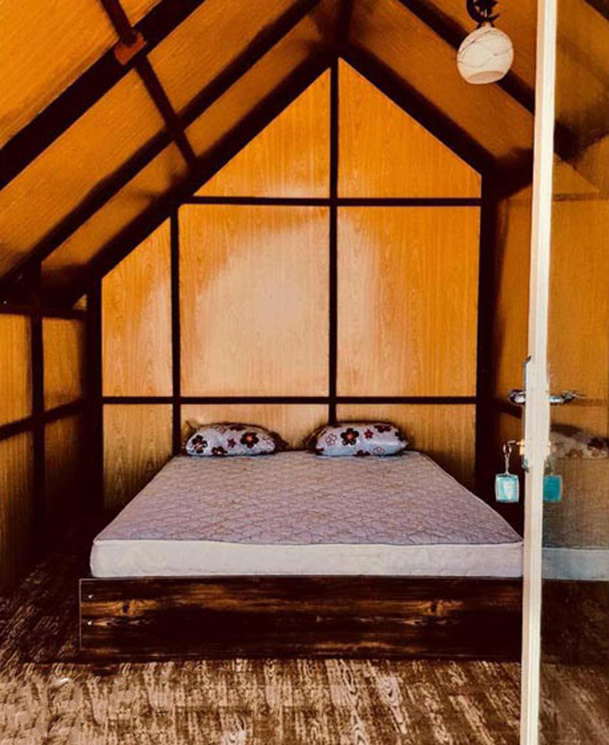 اجاره اقامتگاه بوم گردی بام برم در شیراز