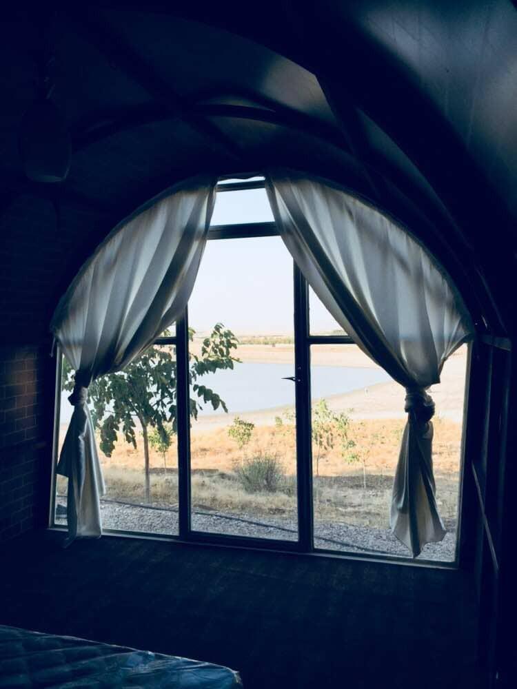 اجاره اقامتگاه بوم گردی بام برم در شیراز