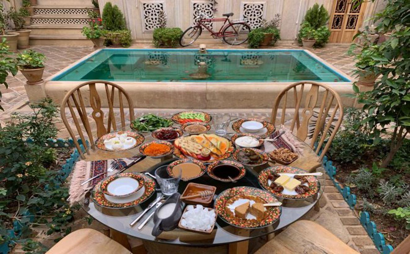 اقامتگاه سنتی خانه شیرازی شیراز
