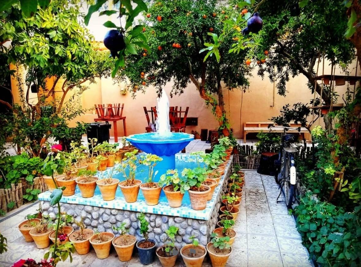 اجاره اقامتگاه بوم گردی نارستان در ارسنجان