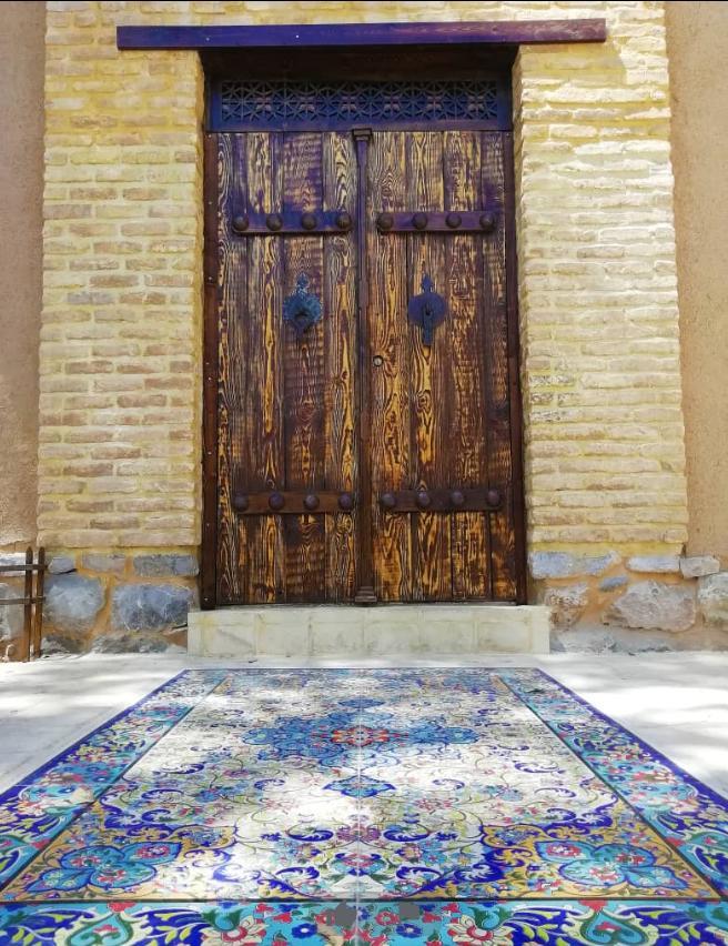 اجاره اقامتگاه بوم گردی نارستان در ارسنجان