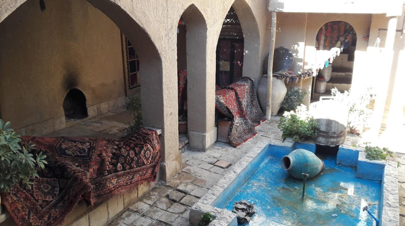 اقامتگاه بوم گردی کلبه آقامیر در پاسارگاد