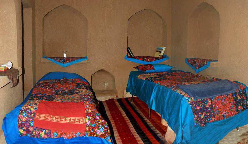 اقامتگاه بوم گردی کلبه آقامیر در پاسارگاد