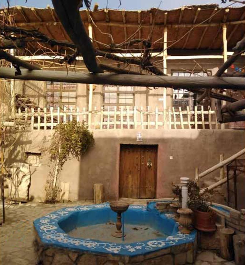 اقامتگاه بوم گردی هزار و یک شب خرم بید