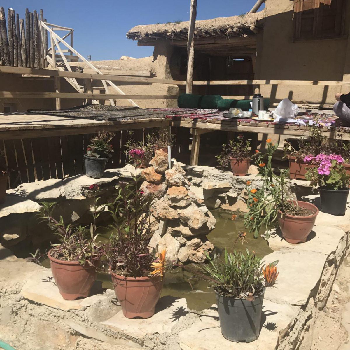 اجاره اقامتگاه بوم گردی سرای هما در سپیدان