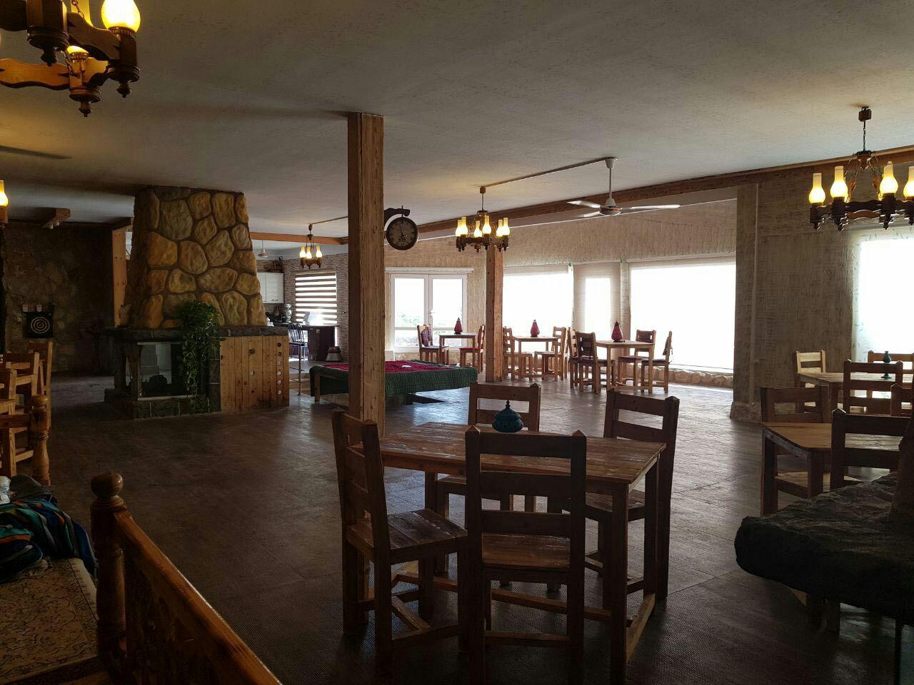 ویلای لوکس با استخر سرپوشیده ابگرم