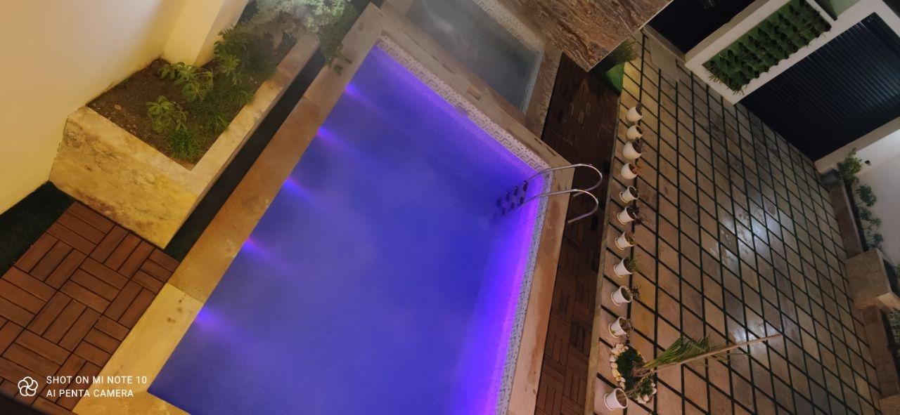 رزرو ویلای سوپرلوکس استخردار با جکوزی در محمود آباد