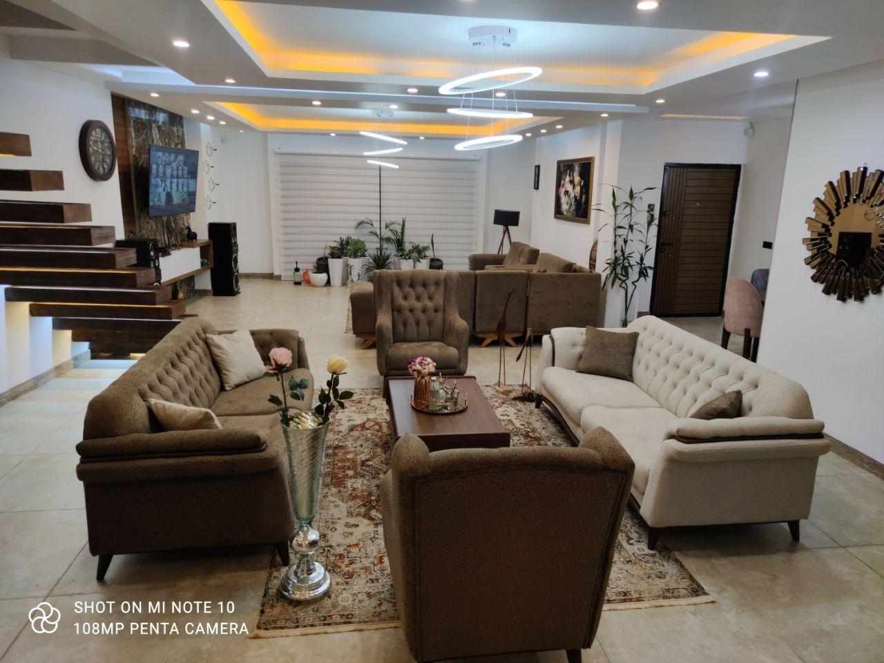 رزرو ویلای سوپرلوکس استخردار با جکوزی در محمود آباد