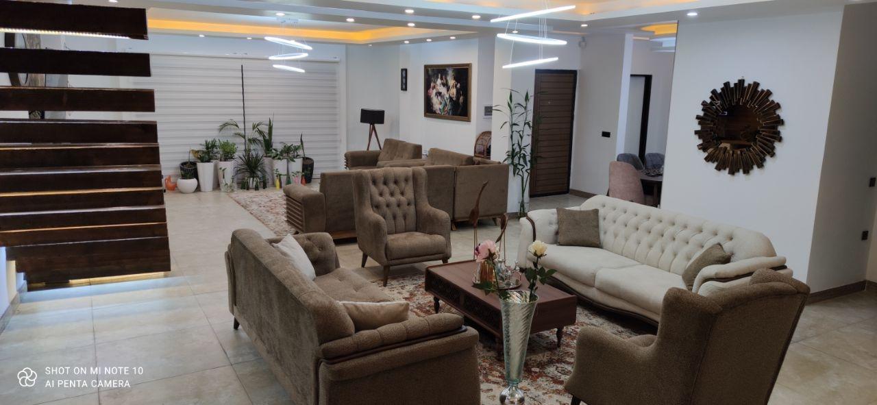 رزرو ویلای سوپرلوکس استخردار با جکوزی در محمود آباد