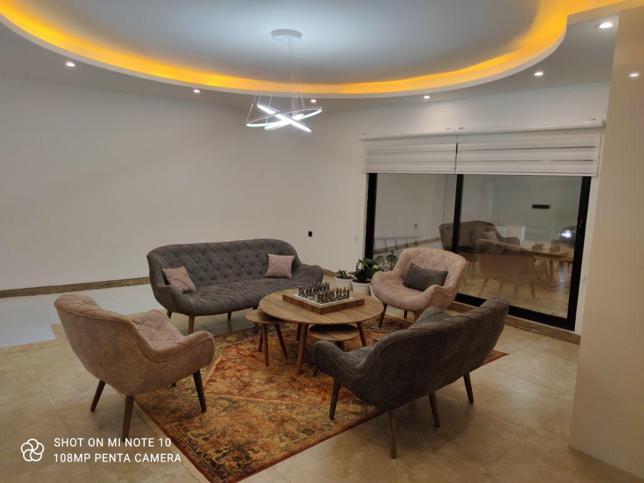 رزرو ویلای سوپرلوکس استخردار با جکوزی در محمود آباد