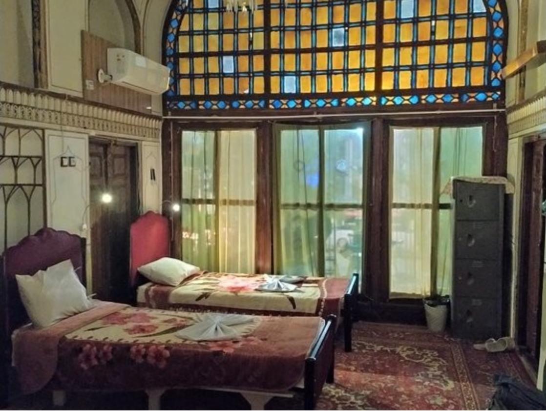 اجاره اقامتگاه بوم گردی نارگل اصفهان