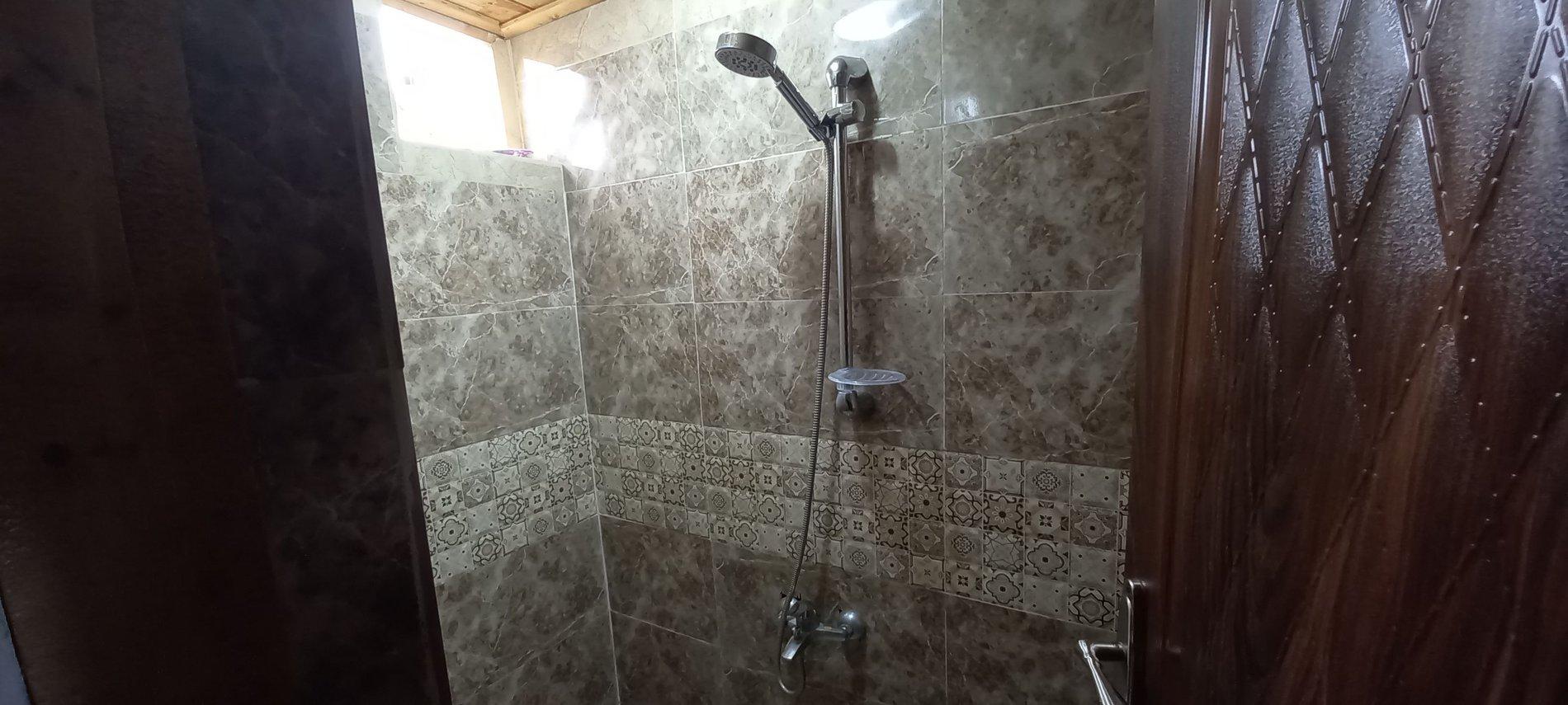 اجاره کلبه دوخوابه با جکوزی روباز