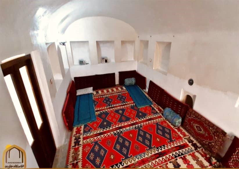 اقامتگاه بوم گردی جاوید در نی ریز