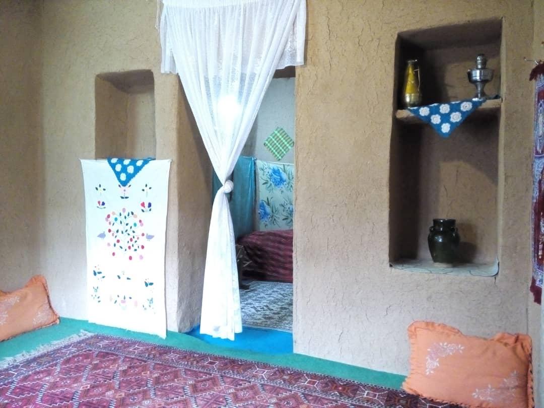 اقامتگاه بوم گردی رویین دژ در اسفراین