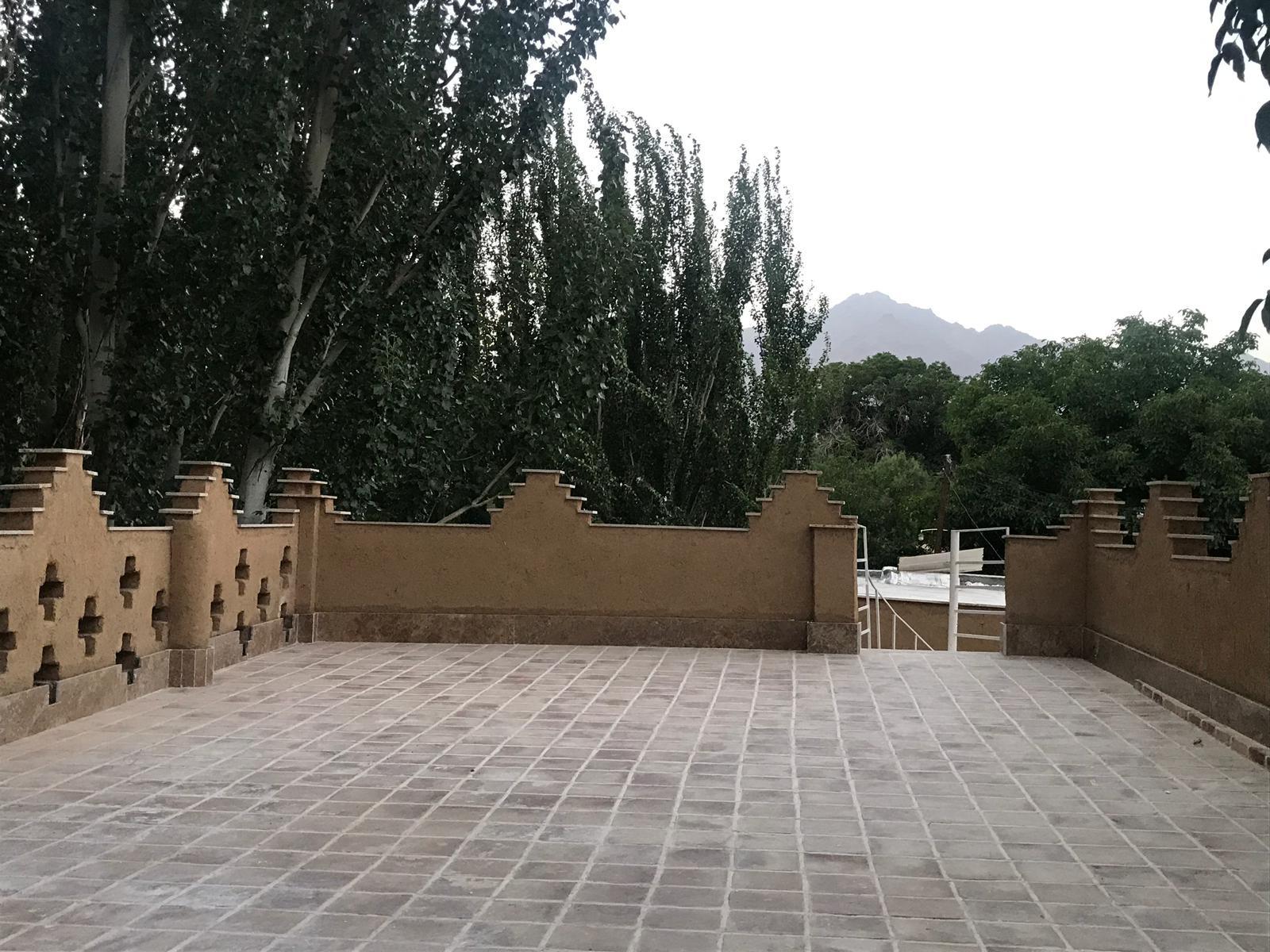 اقامتگاه بوم گردی سرای معلم در طرقرود نطنز