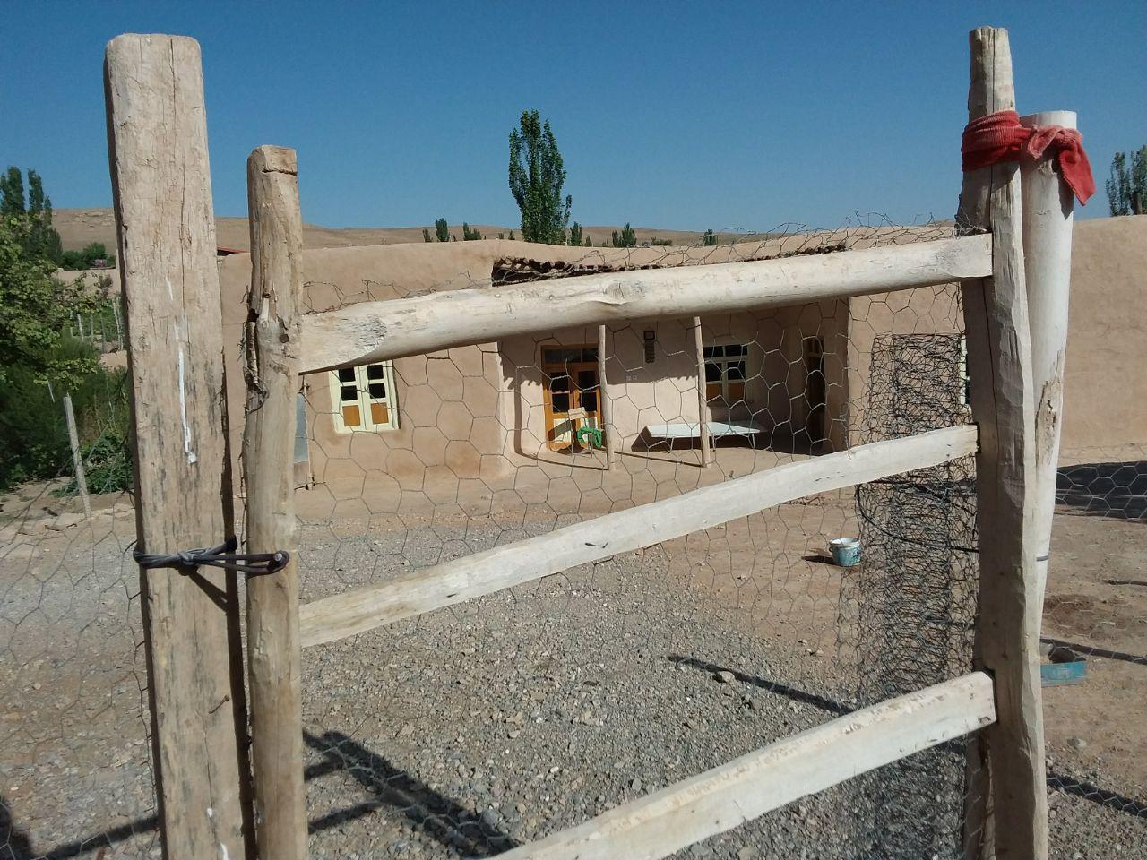 اقامتگاه بوم گردی آنا آتا سراسی در خدابنده