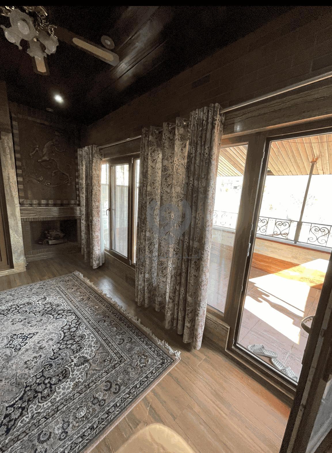 اجاره ویلا جنگلی کردان استخر اب گرم