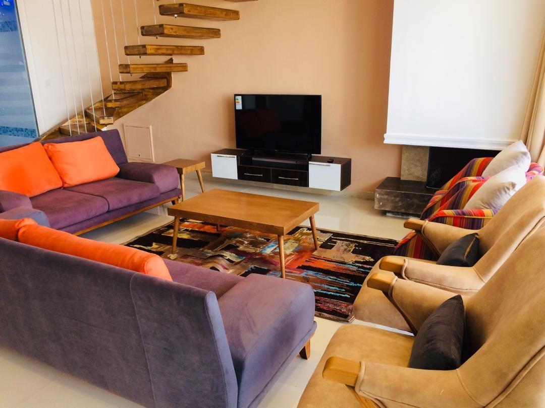 اجاره ویلا لوکس استخردار پلاک یک در محمودآباد