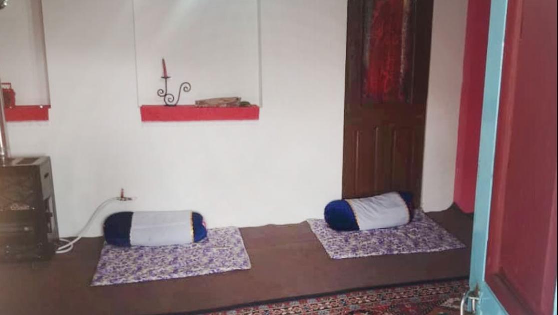 اقامتگاه بوم گردی بام املش در املش