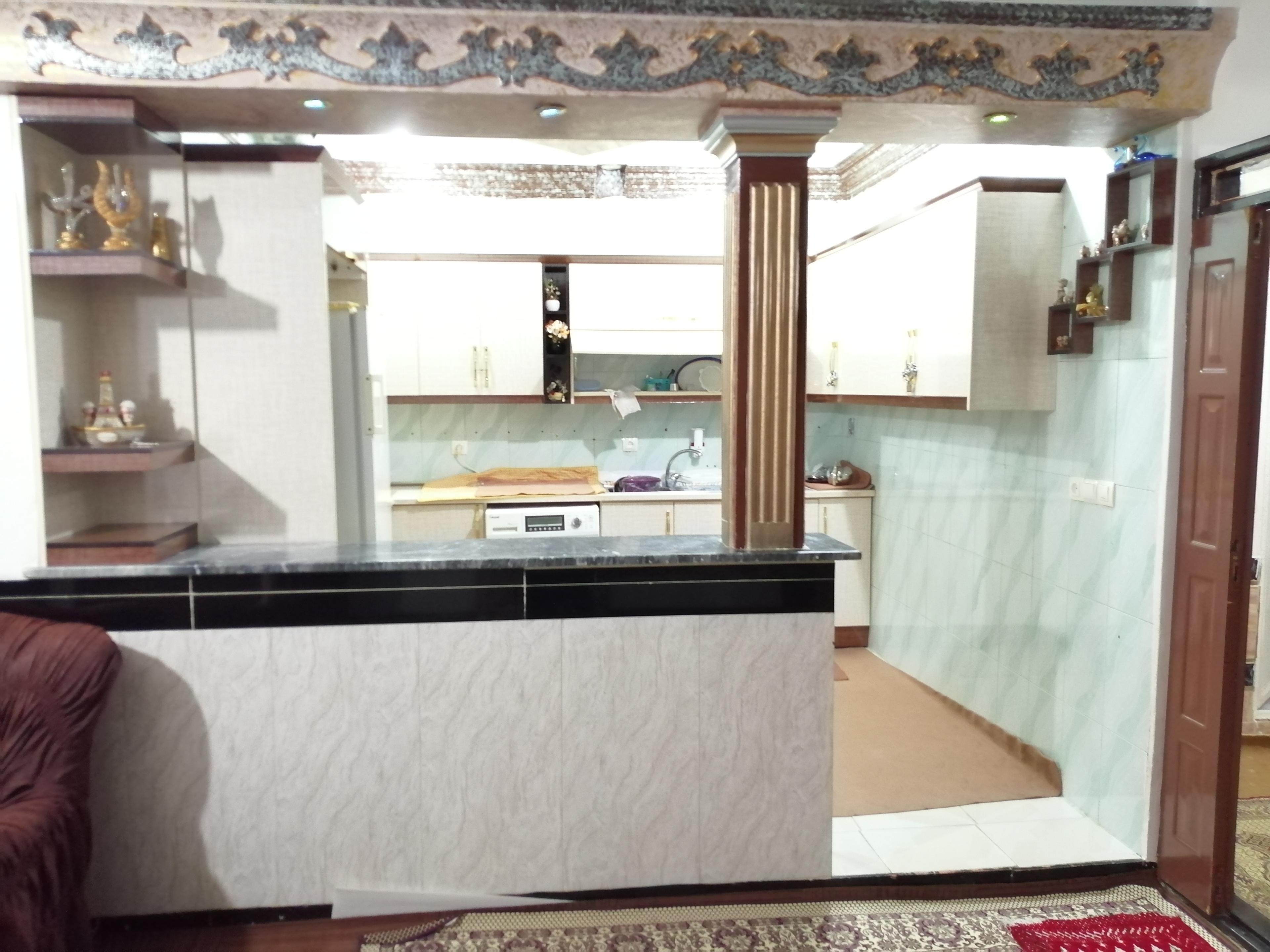 سوئیت اجاره ای نزدیک دریاچه زریبار، نزدیک بازار خریدمریوان