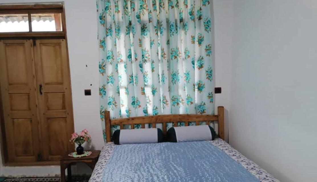 اقامتگاه بوم گردی کارن در بندر گز