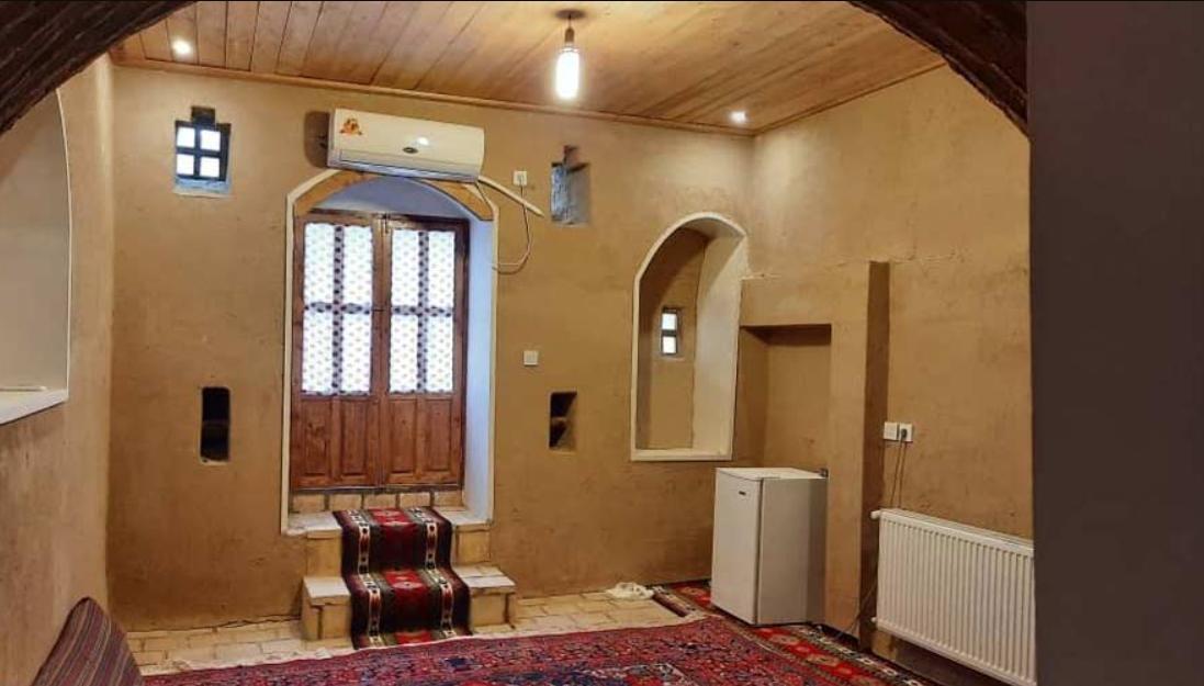 اجاره اقامتگاه بوم گردی افوشتا در نطنز