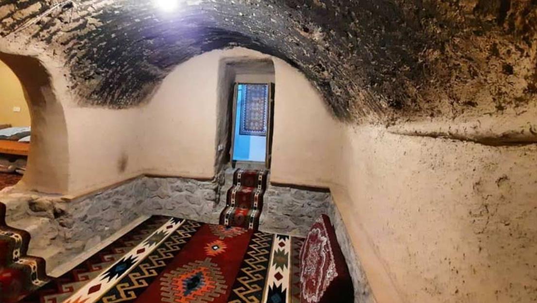 اجاره اقامتگاه بوم گردی افوشتا در نطنز