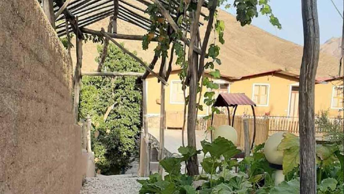 مجتمع اقامتی پدر سالار در برزک کاشان