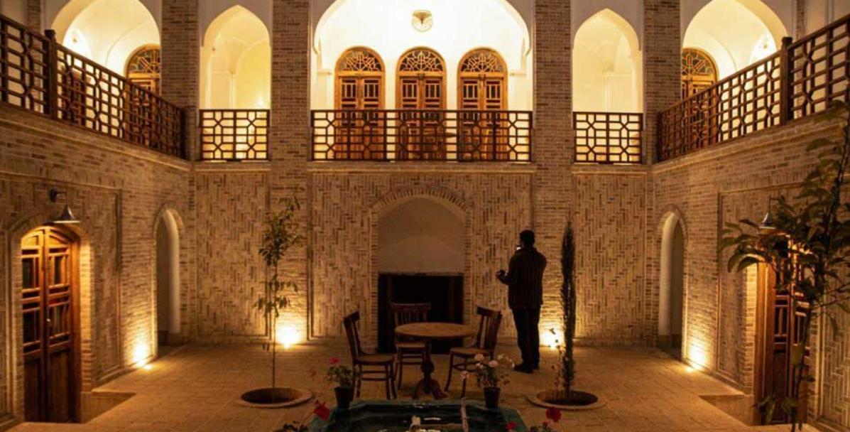 اقامتگاه عمارت سنگ پلوی در کاشان