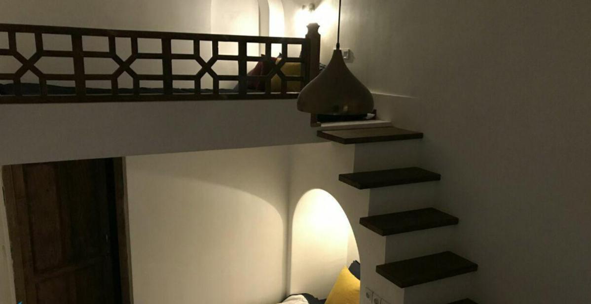 اقامتگاه عمارت سنگ پلوی در کاشان