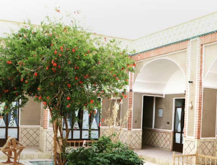 اجاره بوم گردی مادربزرگ در ورزنه