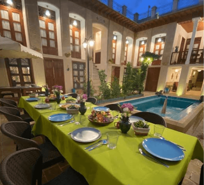 بوتیک هتل سنتی گل بهار شیراز