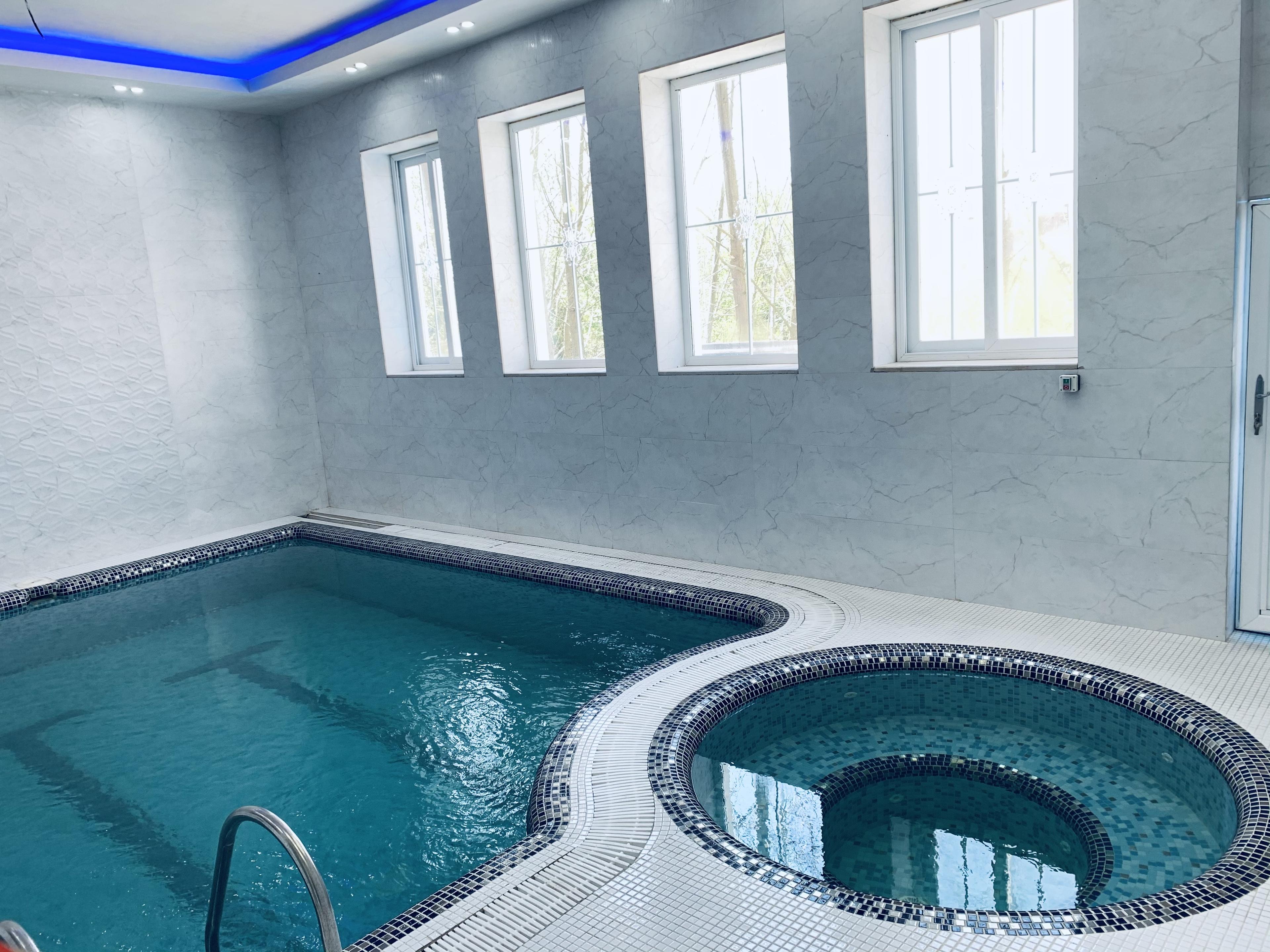 اجاره ویلا در محمود آباد با استخر