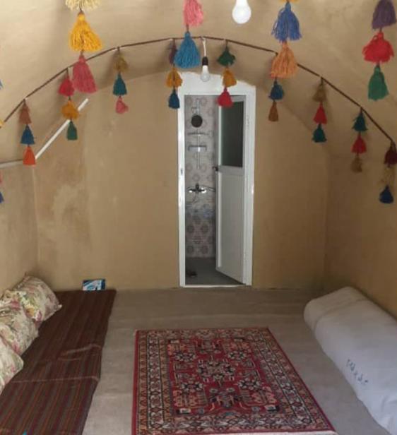 اقامتگاه بوم گردی هرمنگان در بوانات