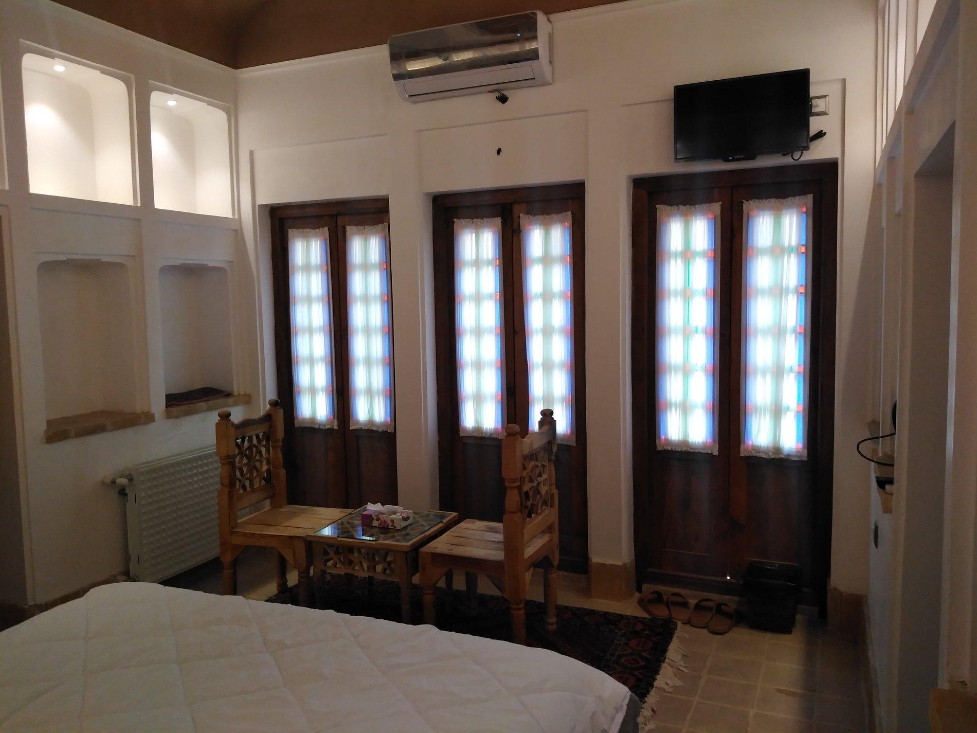 اجاره اقامتگاه سنتی یزدان گرد یزد