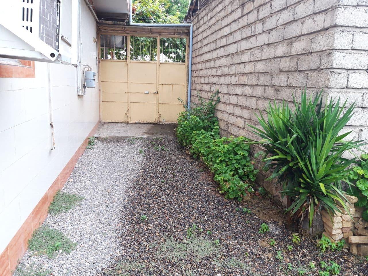 منزل مبله یکخوابه با پارکینگ در لاهیجان