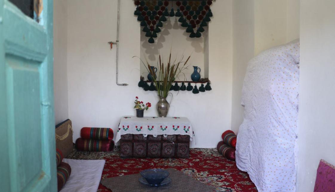 اجاره اقامتگاه بوم گردی ریزه گل در چناران
