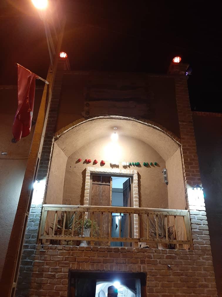 اقامتگاه بوم گردی رمضان بیگ کاشمر