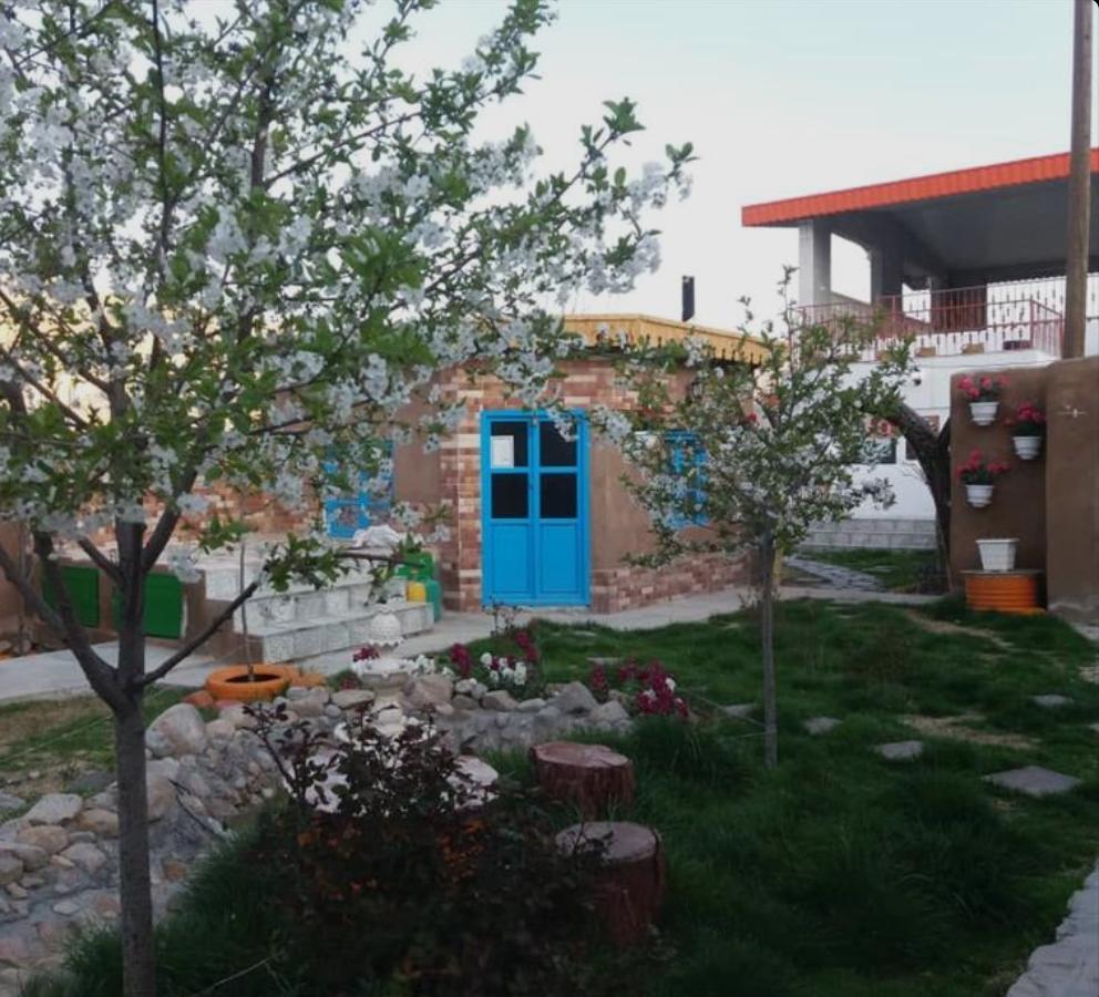 اجاره اقامتگاه شبهای فیروزه در شیروان