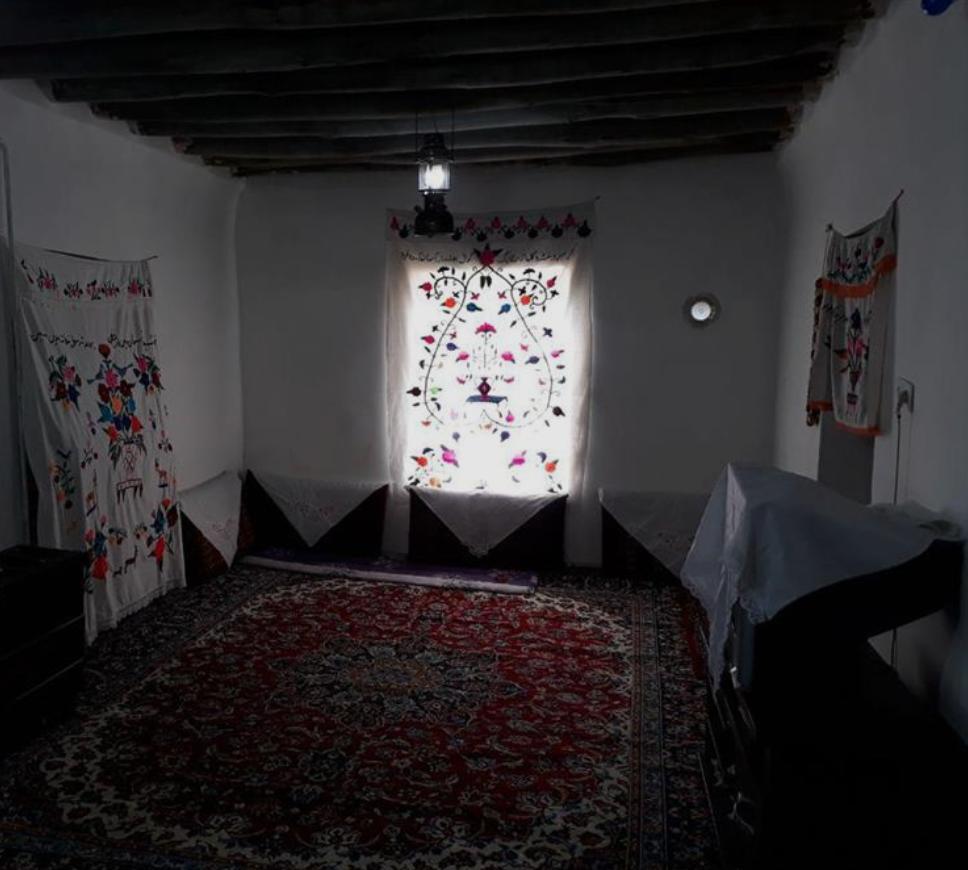 اقامتگاه بوم گردی پری رخ در فاروج